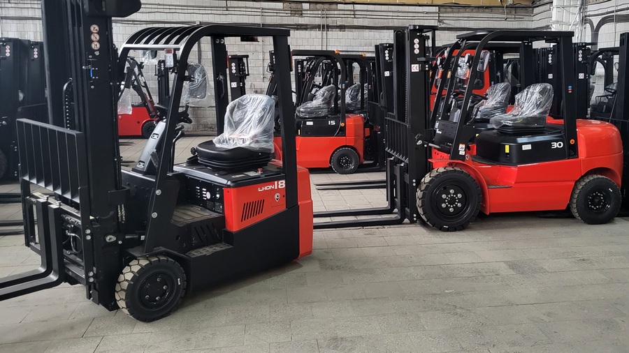 Тест-драйв складской техники на нашем складе в Коврове